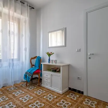 100 Metri Dal Mare Apartment